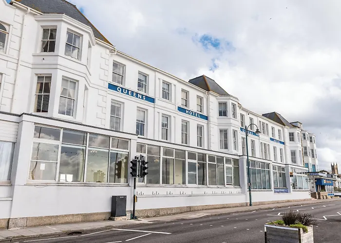 The Queens Hotel