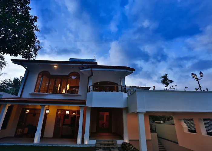 Clove Villa