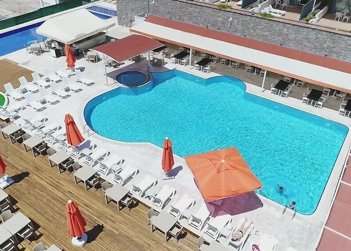 Hawthorn-Karaca Resort Hotel