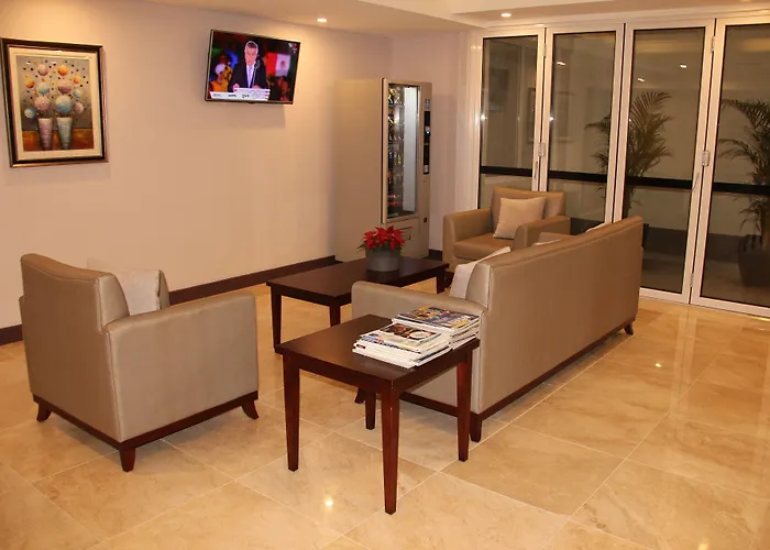 Megaboom City Hotel