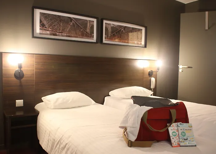 Orly Superior Hotel