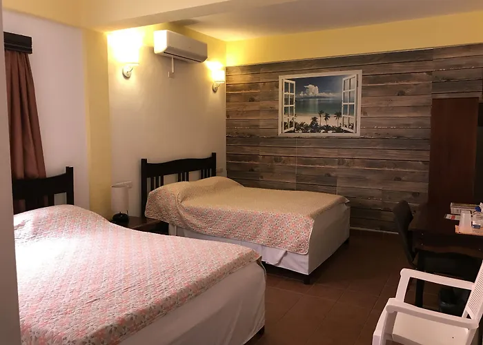 Easy Inn Hotel
