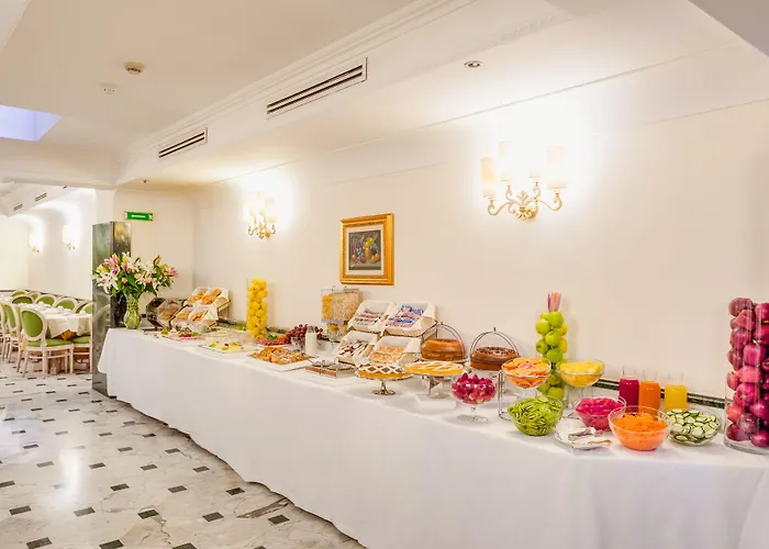 Raeli Hotel Regio