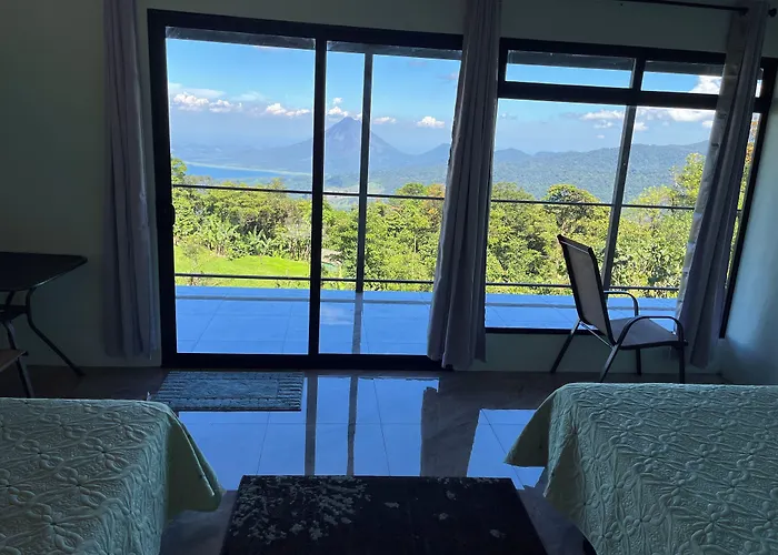 Vistaverde Lodge