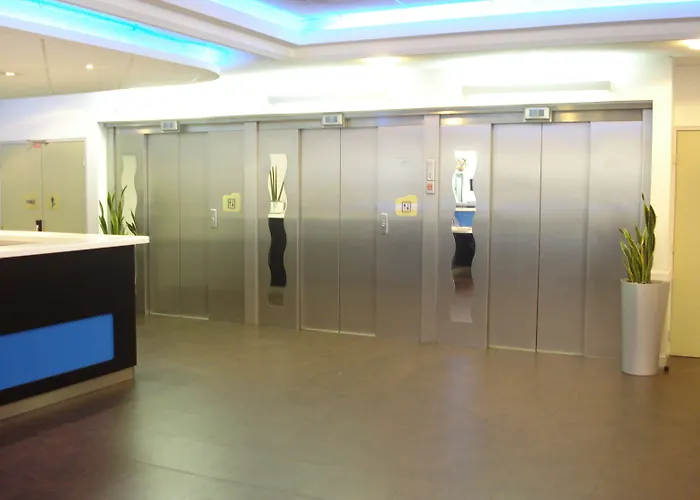 Ibis Budget Paris Porte De Montmartre