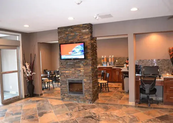 Western Star Inn&Suites Carlyle