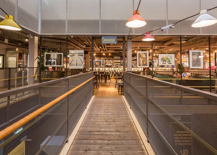 Hotel With Urban Deli