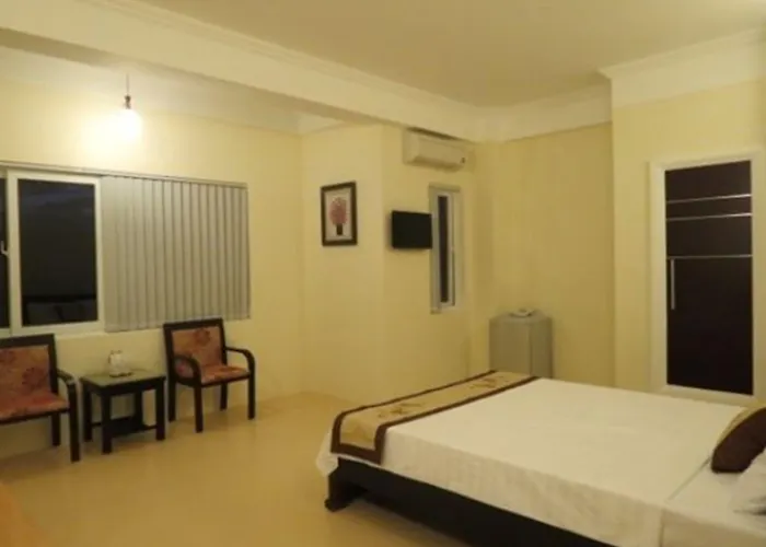 Nam Long Plus Hotel