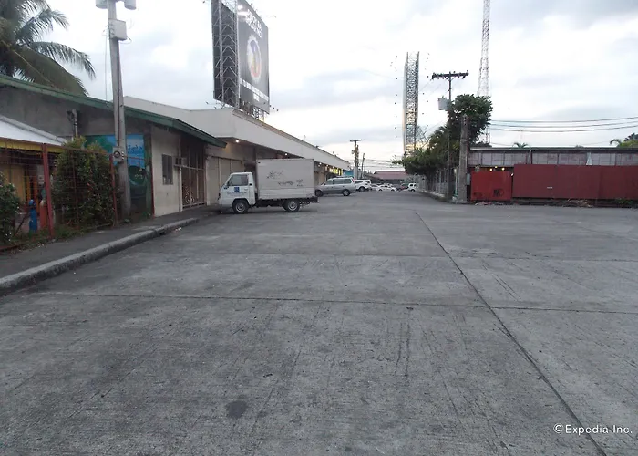 Mo2 Westown Hotel - Mandalagan
