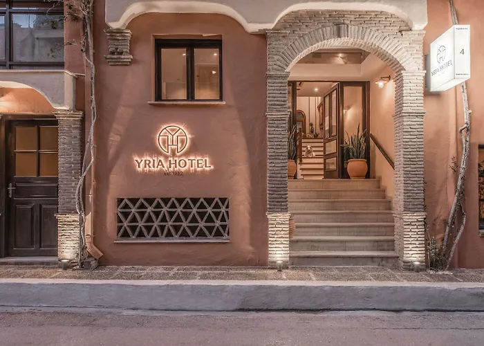 Yria Hotel
