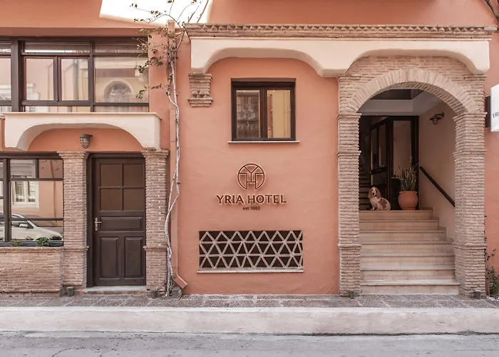 Yria Hotel