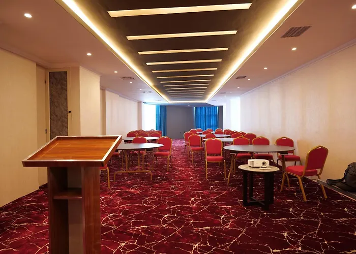 Crescent International Hotel