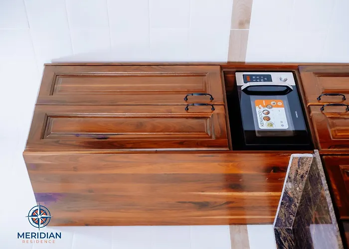 Meridian Residence Tema