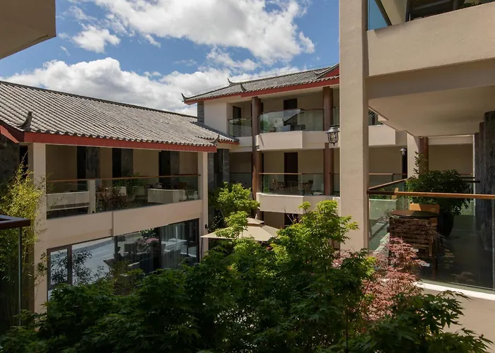 Lijiang Azure Horizon Hotel-The Big Water Wheel Branch