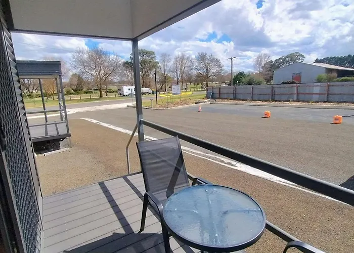 Guyra Club Cabins