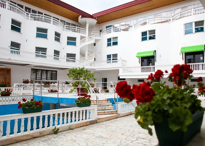 Hotel Cornul Vanatorului