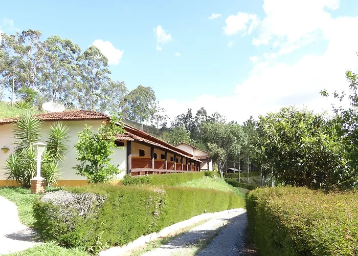 Recanto Dos Carvalhos - Pousada Camping