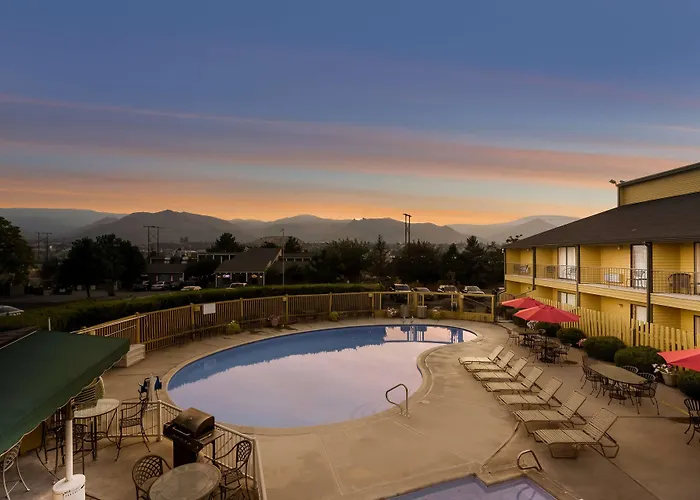 Surestay Hotel By Best Western Wenatchee