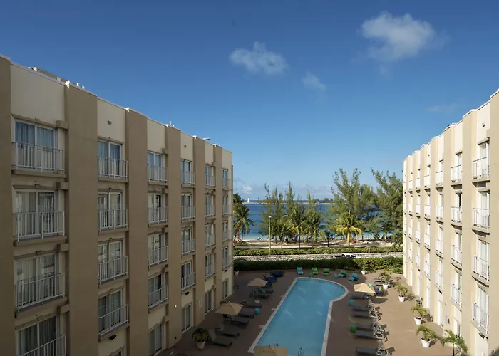 Courtyard By Marriott Nassau Downtown/Junkanoo Beach
