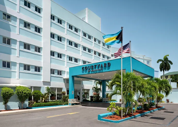 Courtyard By Marriott Nassau Downtown/Junkanoo Beach
