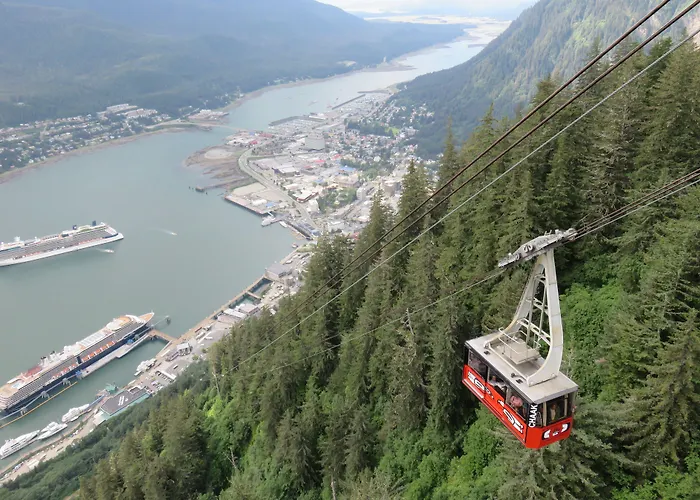 Alaskan Hotel And Bar