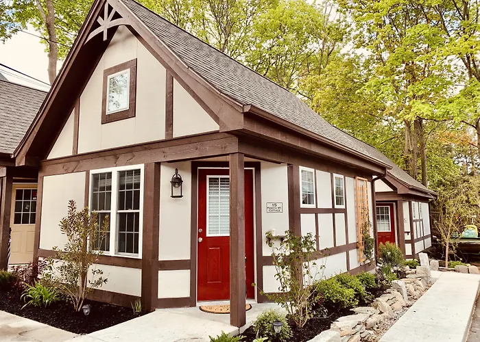 Ivy Manor Inn Village Center Bar Harbor
