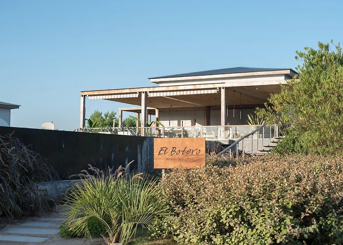 Anastasio Hotel & Beach Club