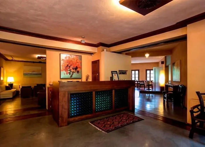 Katogi Averoff Hotel & Winery