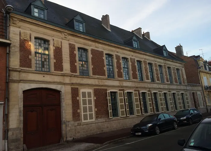 Chateau Hotel De Warenghien