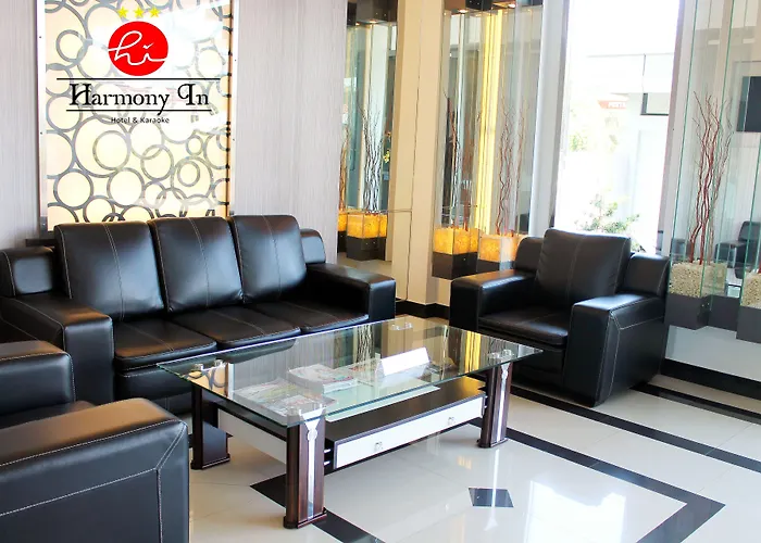 Hotel Harmony In & Karaoke