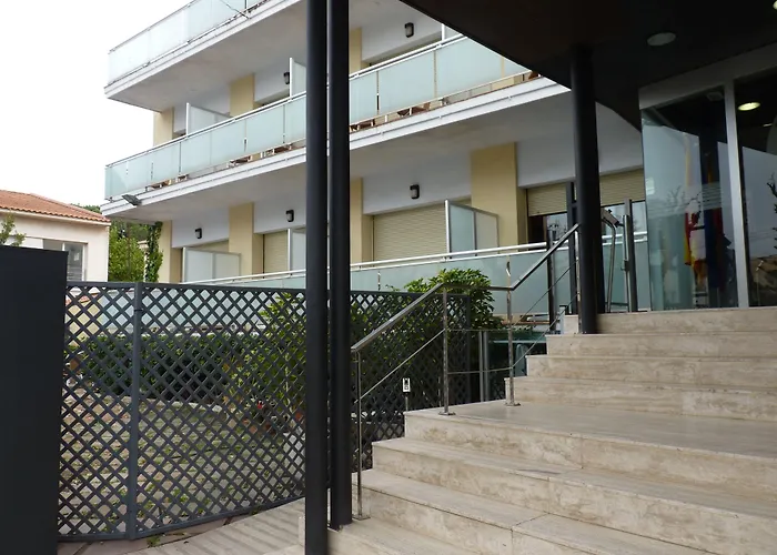 Hotel 153 Castelldefels