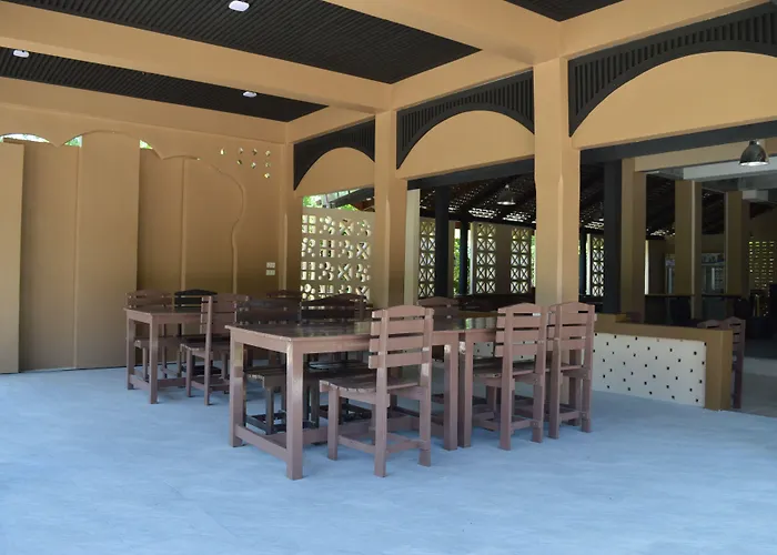 B Square Hotel At Khanom