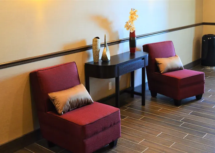 Best Western Plus Kindersley Hotel