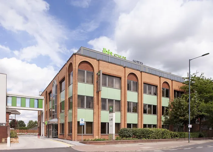 Ibis Styles London Heathrow Airport