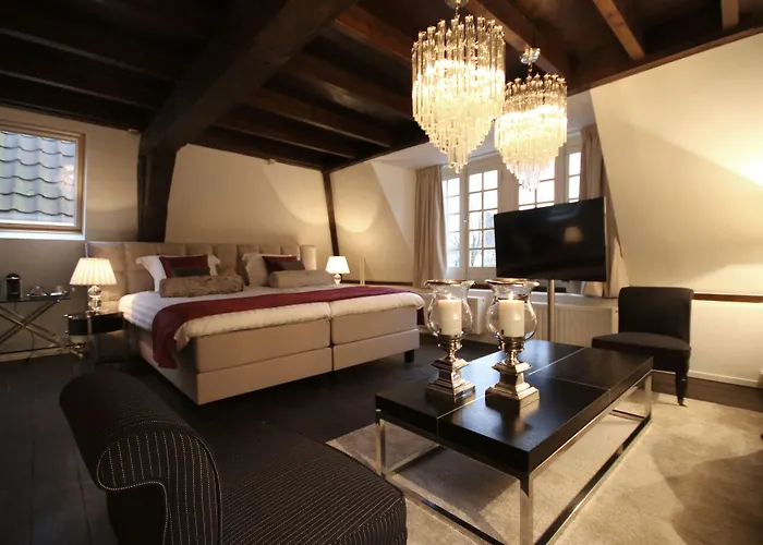 Boutique Hotel Steenhof Suites - Adults Only