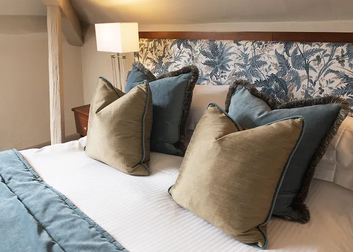 Roundthorn Country House & Luxury Apartments