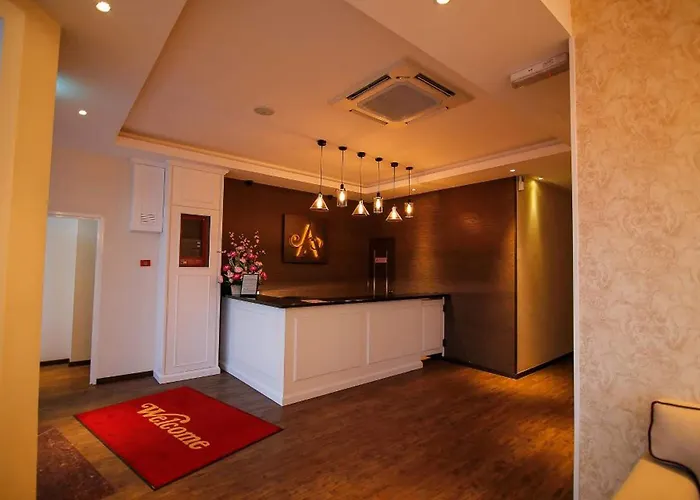 Art Cottage Hotel
