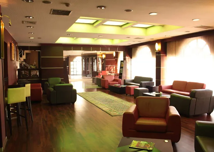 Rumi Hotel