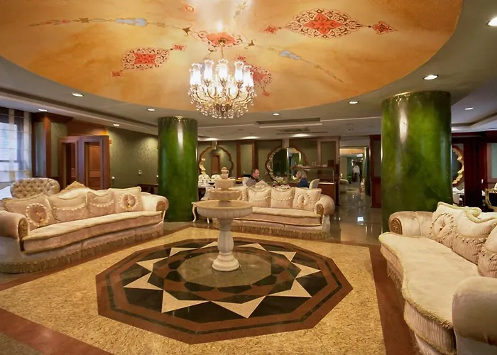Hotel Sapphire