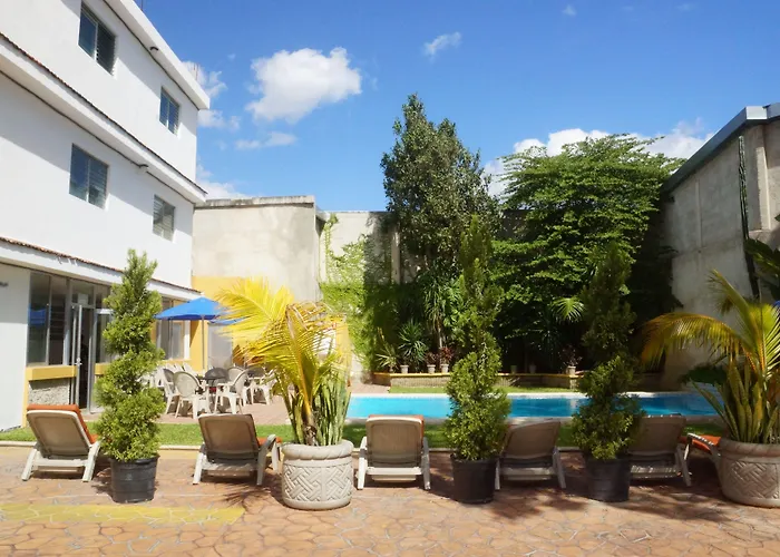 Hotel Las Dalias Inn