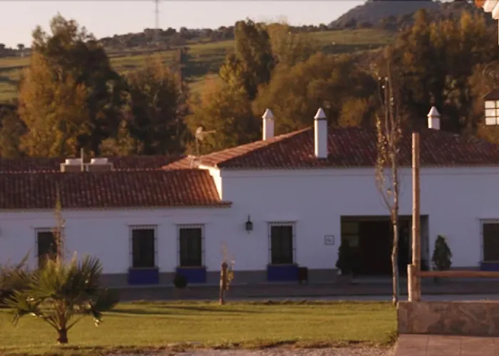 Hotel Rural Arroyo La Plata By Bossh Hotels
