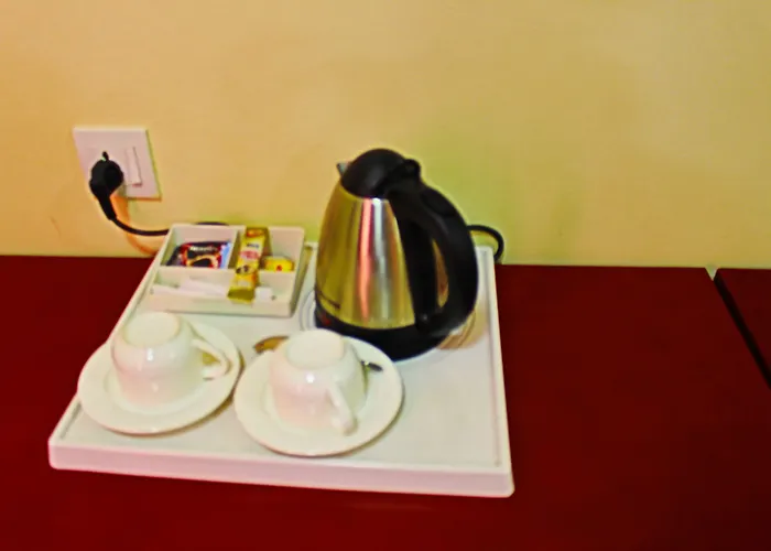 Al Diyar Hotel