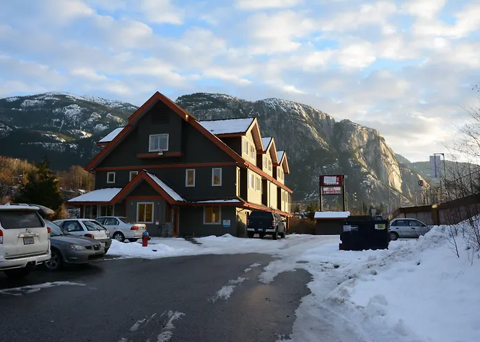 Squamish Adventure Inn