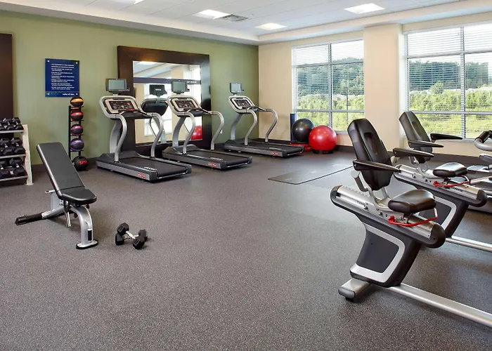 Hampton Inn & Suites Pittsburgh Airport South/Settlers Ridge