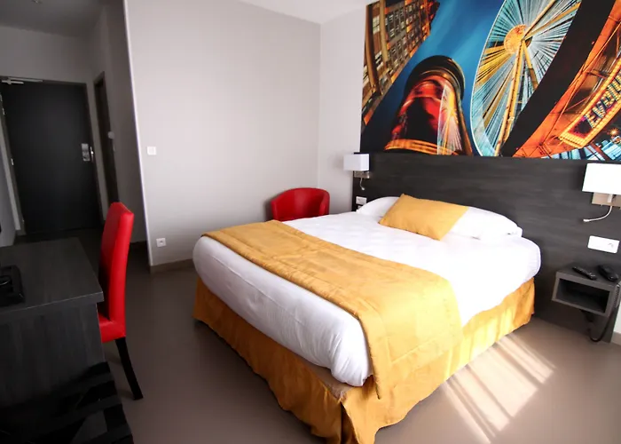 Logis Hotel - La Chambre D'Amiens