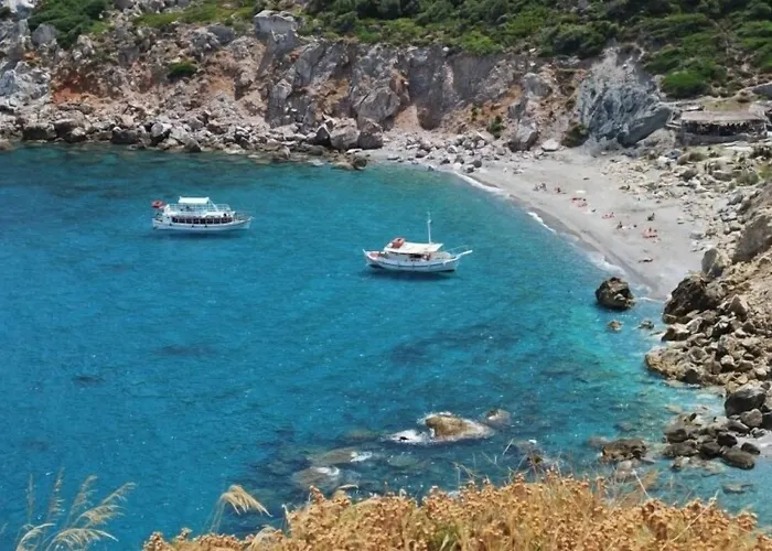 Skiathos Club Hotel & Suites