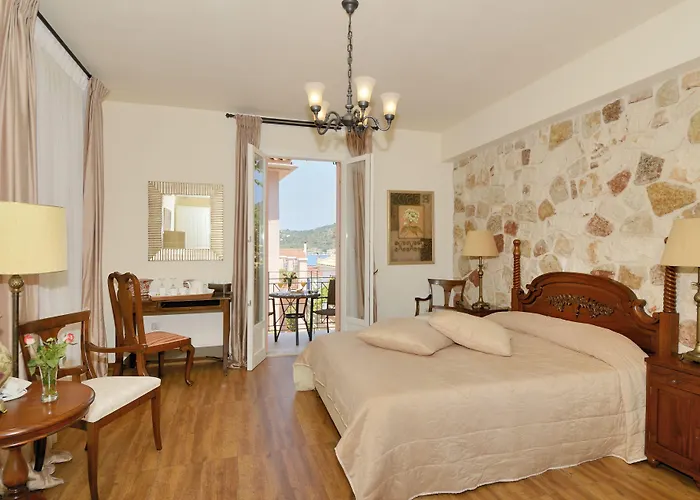 Korina Gallery Hotel