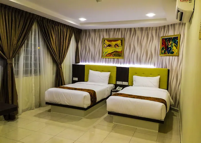 Louis Hotel