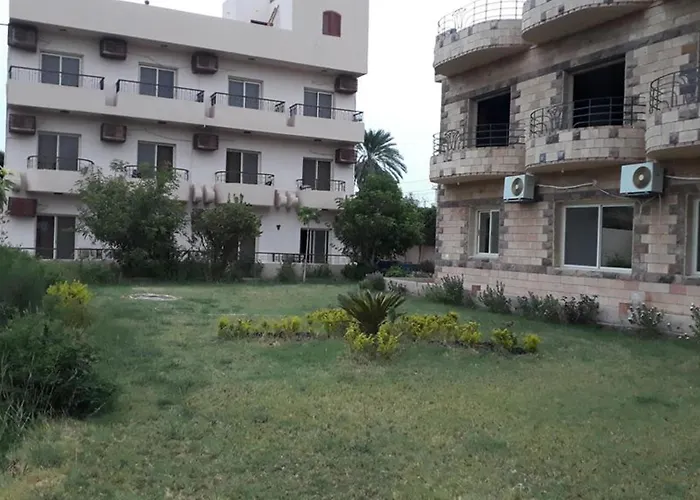 New Memnon Hotel