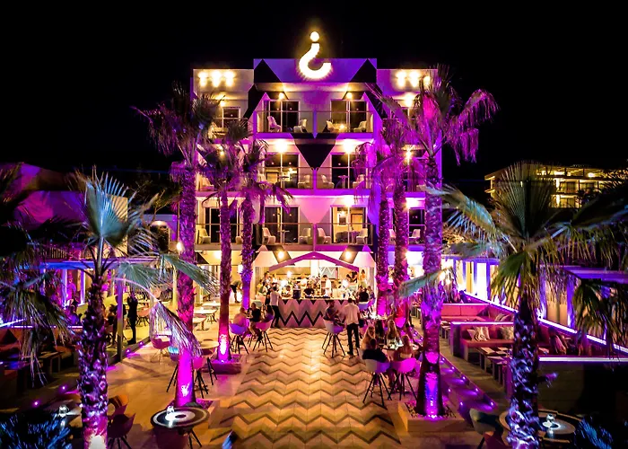 Wi-Ki-Woo Boutique Hotel